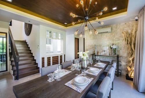 Four-Bedroom Apartment