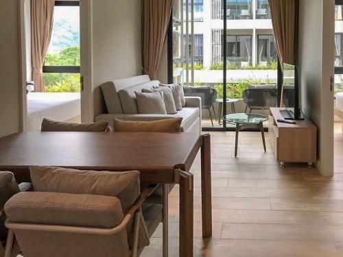 2 bdr apartment near Bangtao beach #6060