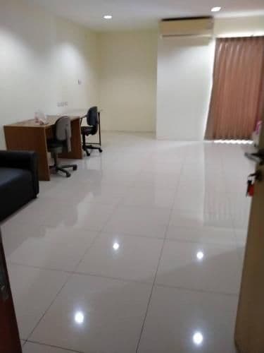 Deluxe Studio