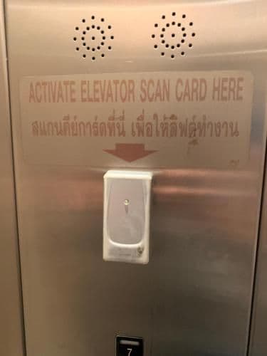 Deluxe Suite with Sea View (No Pet Allowed)