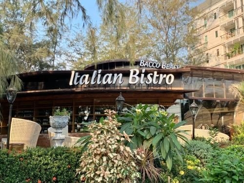 Pattaya beach front condo with private beach3