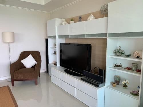 Deluxe Suite with Sea View (No Pet Allowed)