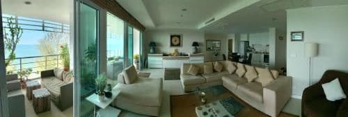 Deluxe Suite with Sea View (No Pet Allowed)