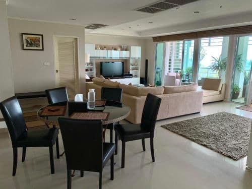 Deluxe Suite with Sea View (No Pet Allowed)