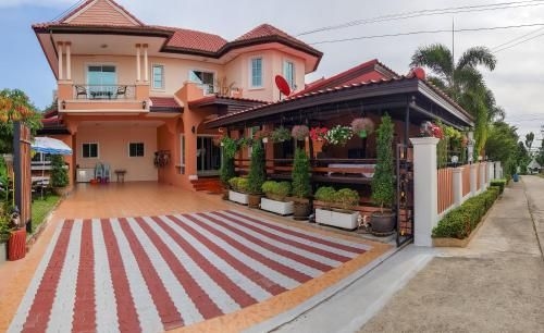 บ้านหมอน นอนเล สัตหีบ(Baan Hmon Non-lay Sattahip) (Baan Hmon Non lay Sattahip)0