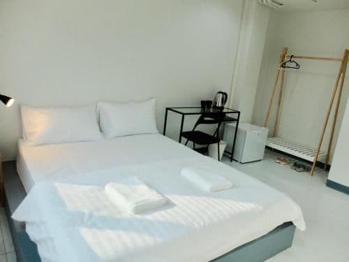Double Room with Window