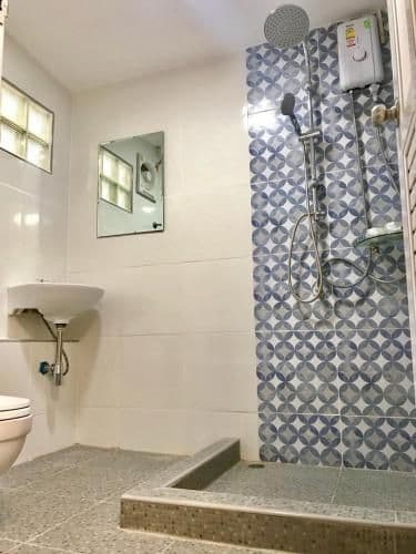 Deluxe Double Room with Shower