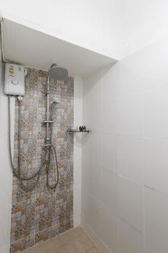 Deluxe Double Room with Shower