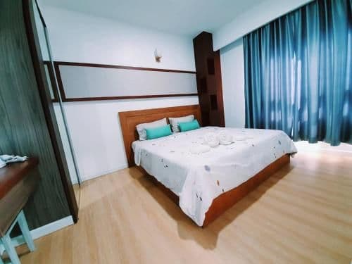 Deluxe Family Suite
