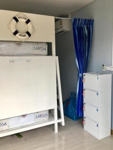 Bunk Bed in Mixed Dormitory Room
