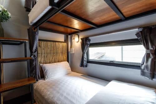Bunk Bed in Mixed Dormitory Room