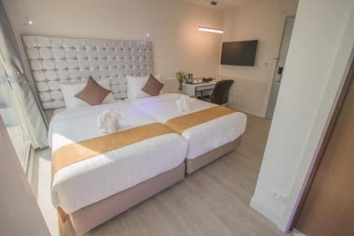 Standard Twin Room