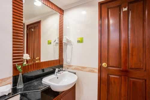 Loyal Grand Bangkok by Favstay Loyal Grand Bangkok by Favstay
