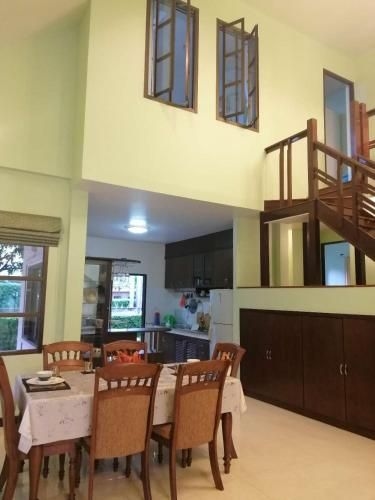 芭提雅市区豪华别墅 (Luxury Villa in Downtown Pattaya)0