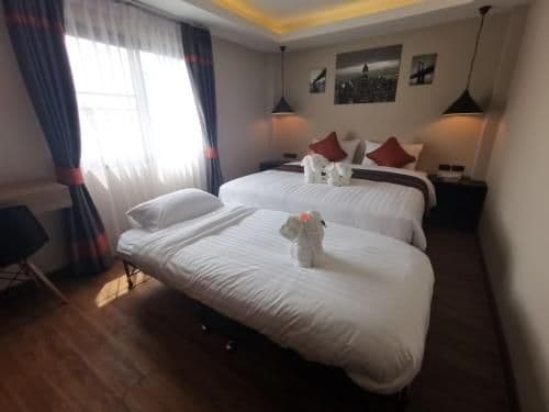 Deluxe King Room
