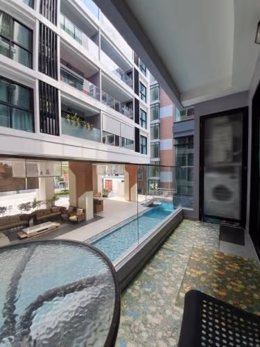 One-Bedroom Apartment