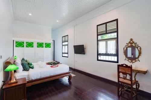 Sound Gallery House Sound Gallery House
