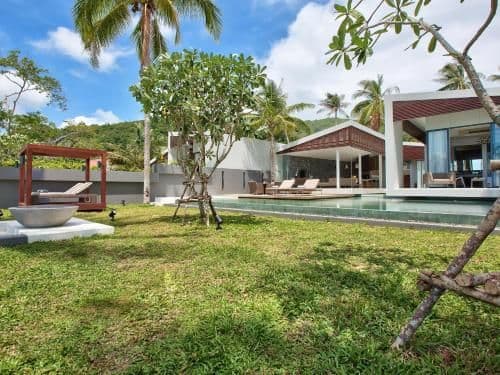 Villa - Beach Front