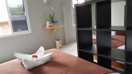 Single Bed in Mixed Dormitory Room
