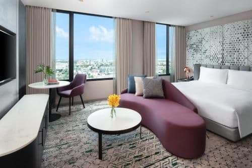 AVANI Deluxe Room