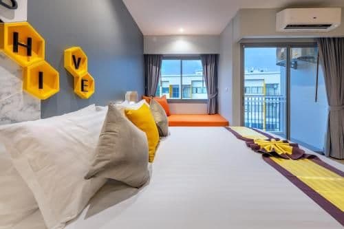 Double Room with Pool View