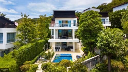 Villa with Sea View
