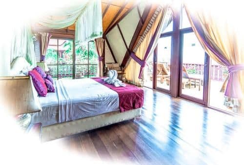 Villa - Beach Front