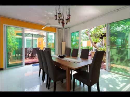 Breezy Villa In Pattaya Breezy Villa In Pattaya