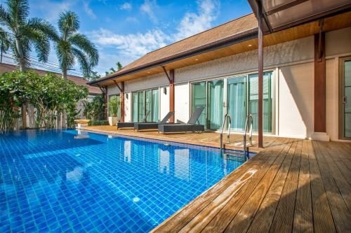 Villa Adonara by Tropiclook: Kokyang style0