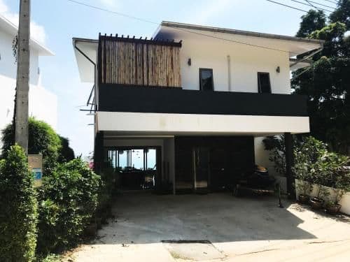 Villa with Sea View