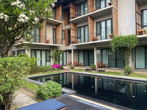 Deluxe Twin Room - Pool Side