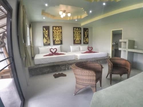 Deluxe Family Room