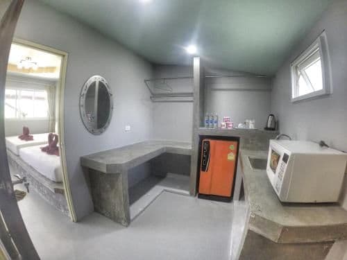 Deluxe Family Room