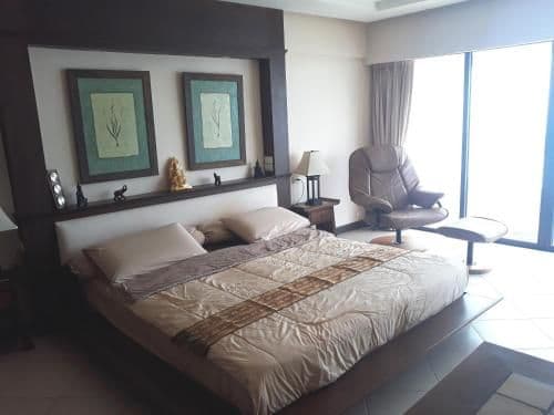 Studio Apartment with Sea View