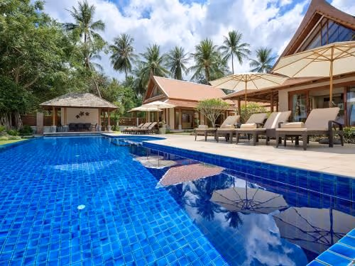 Villa with Sea View