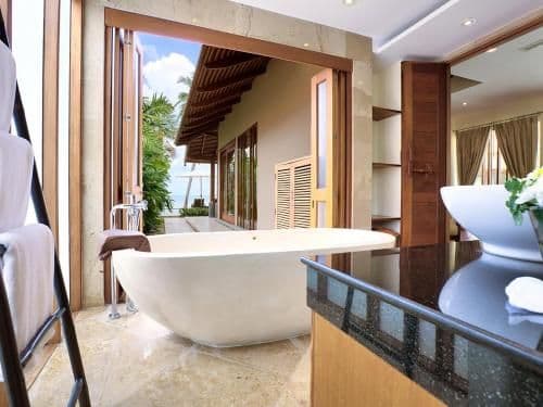 Villa with Sea View