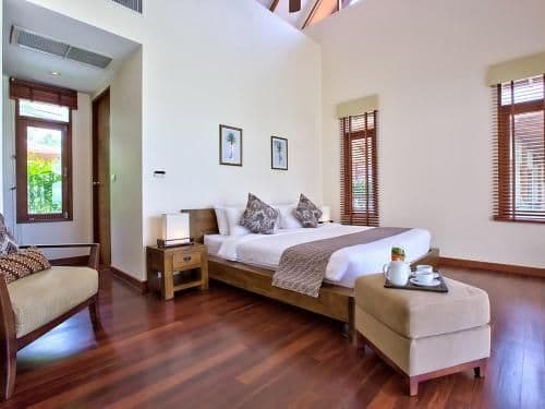 Villa with Sea View