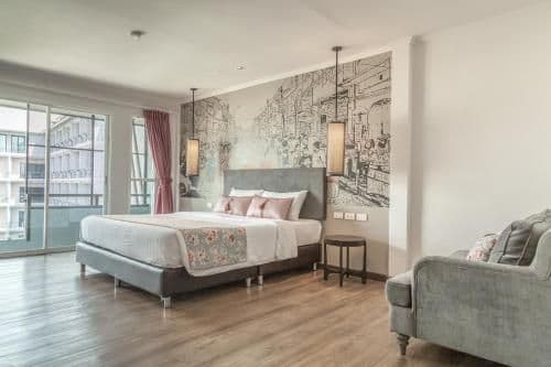 Deluxe Double or Twin Room
