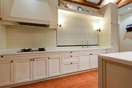 Three-Bedroom French House with English Garden