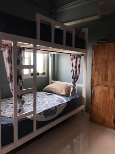 Bunk Bed in Mixed Dormitory Room