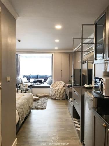 Studio Apartment