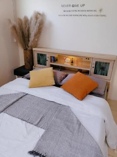 Standard Double Room with Shared Bathroom