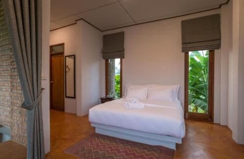 Family Pool Villa