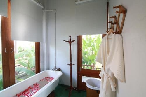 Family Pool Villa