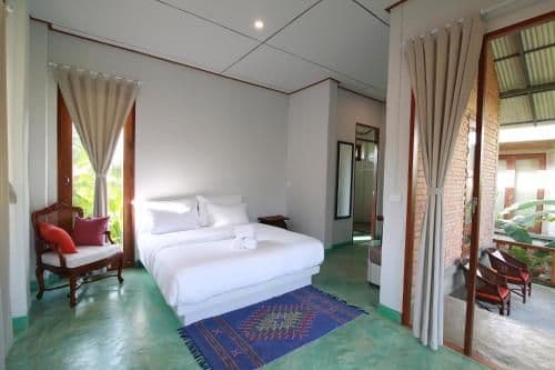 Family Pool Villa