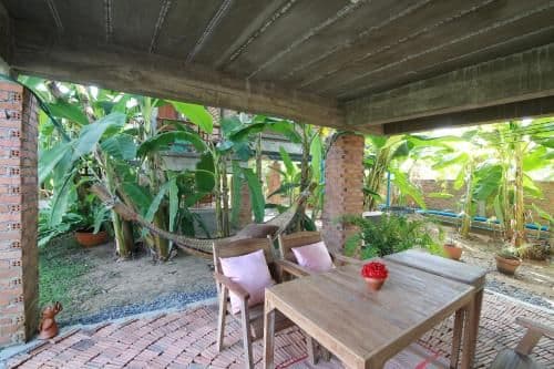 Family Pool Villa
