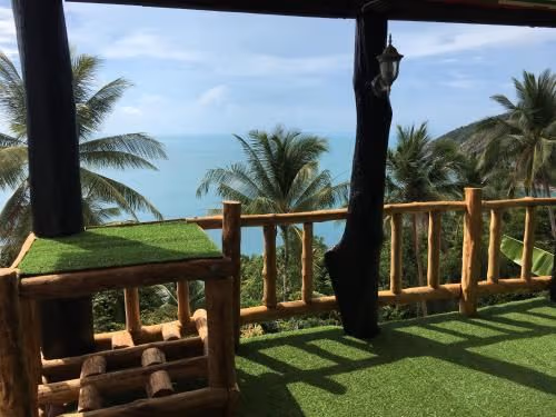 Bungalow with Sea View