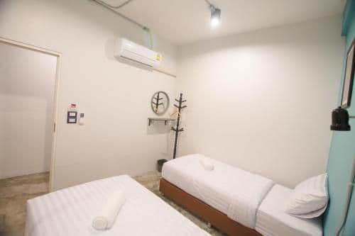 Twin Room with Shared Bathroom