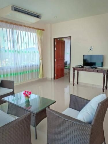 Chingcho Hotel Pathio1