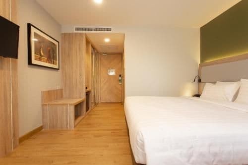 Superior King Room